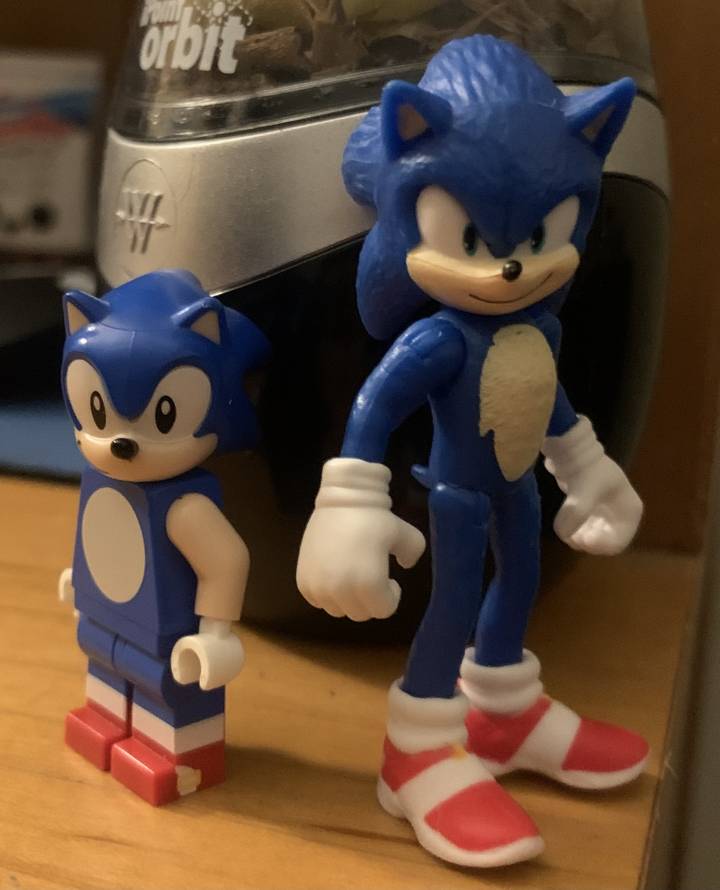 Lego Sonic and Movie Sonic by Its Evan on Sketchers United